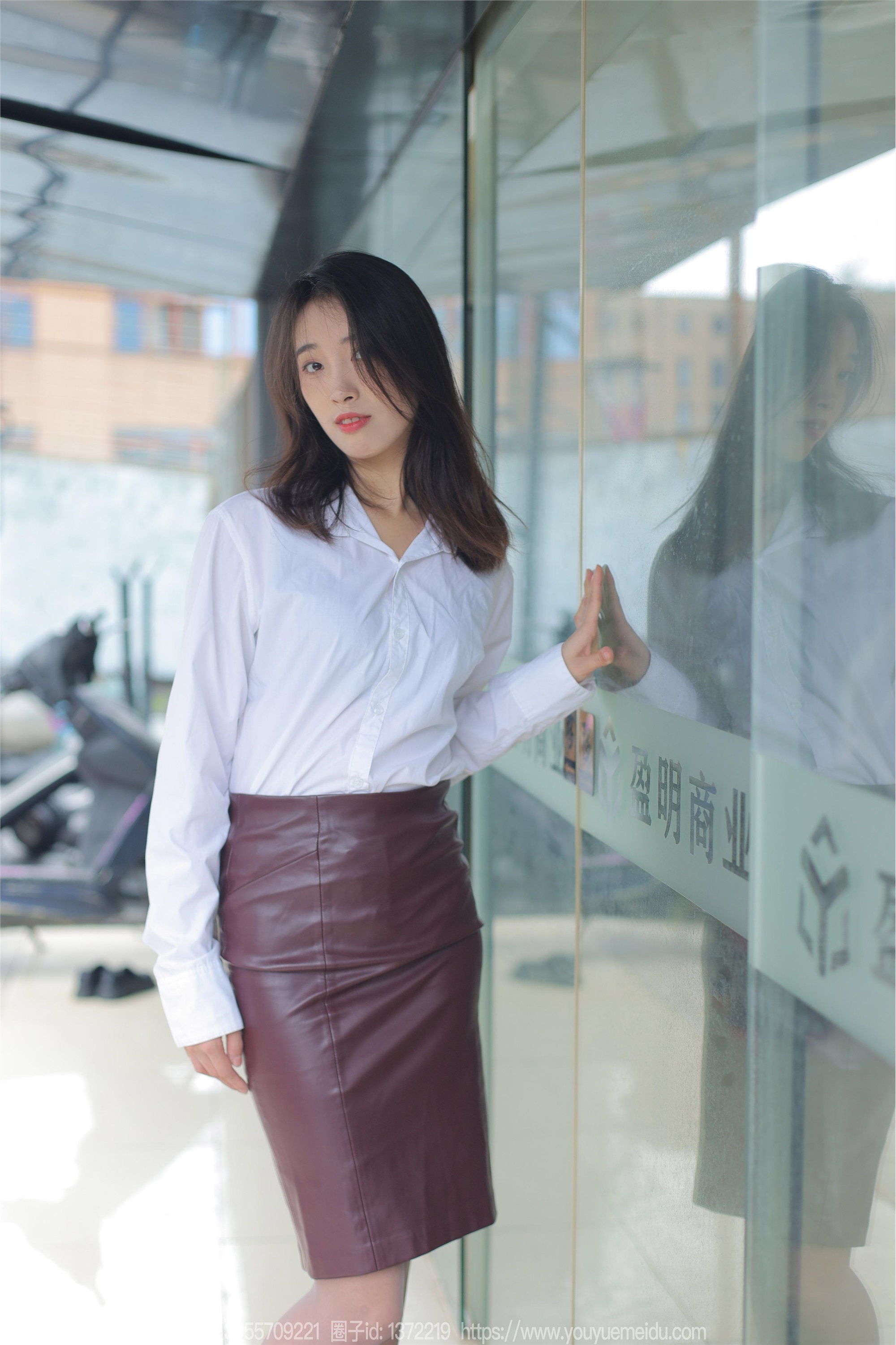 IESS异思趣向  2024.01.18 丝享家 1641 小九《停车跟随》